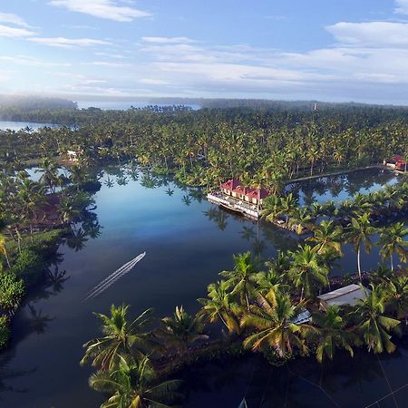 Munroe Island Lake Resort Mundrothuruth Экстерьер фото
